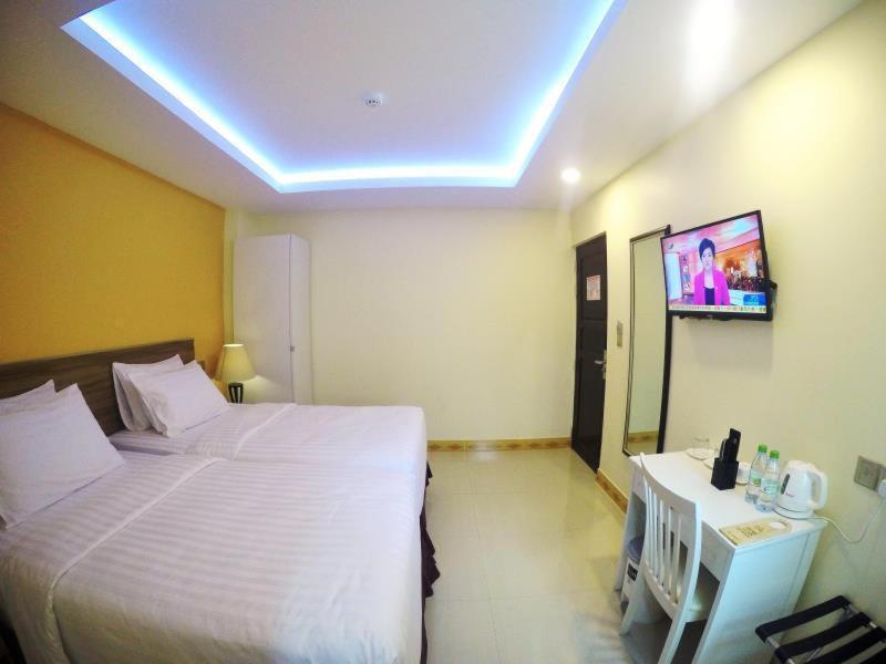 Hotel The Grand View Malé Esterno foto