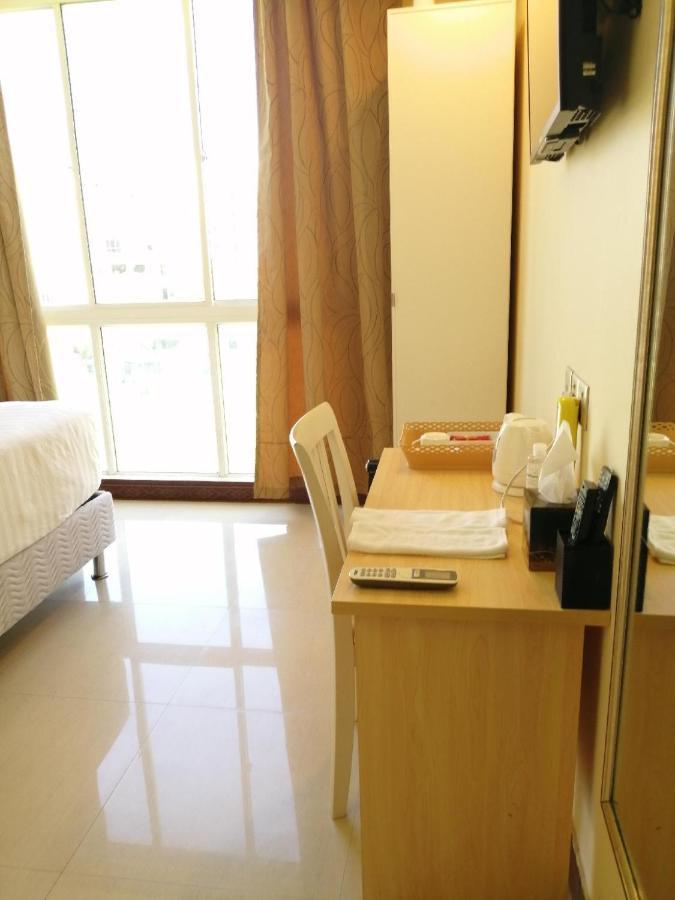 Hotel The Grand View Malé Esterno foto