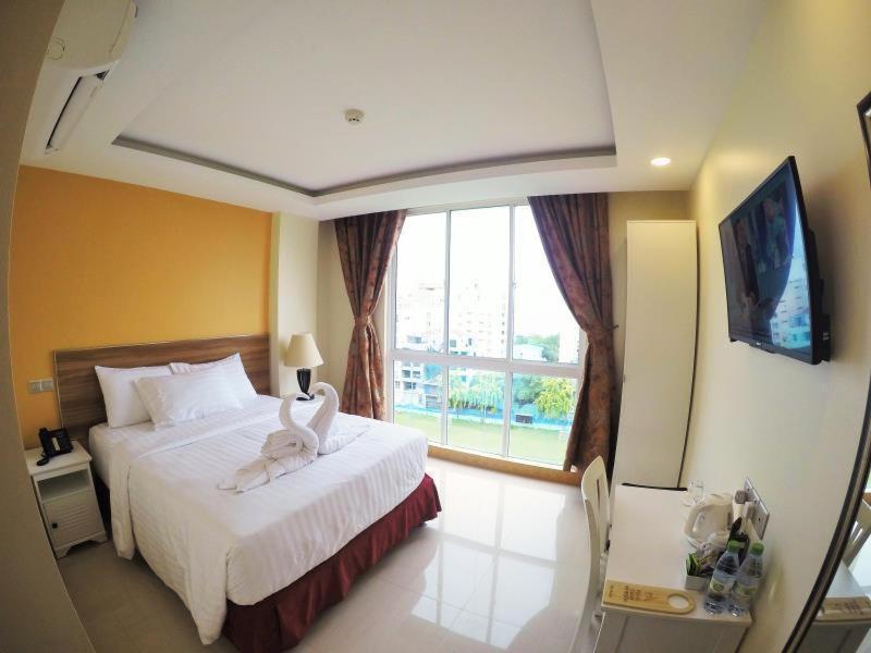 Hotel The Grand View Malé Esterno foto